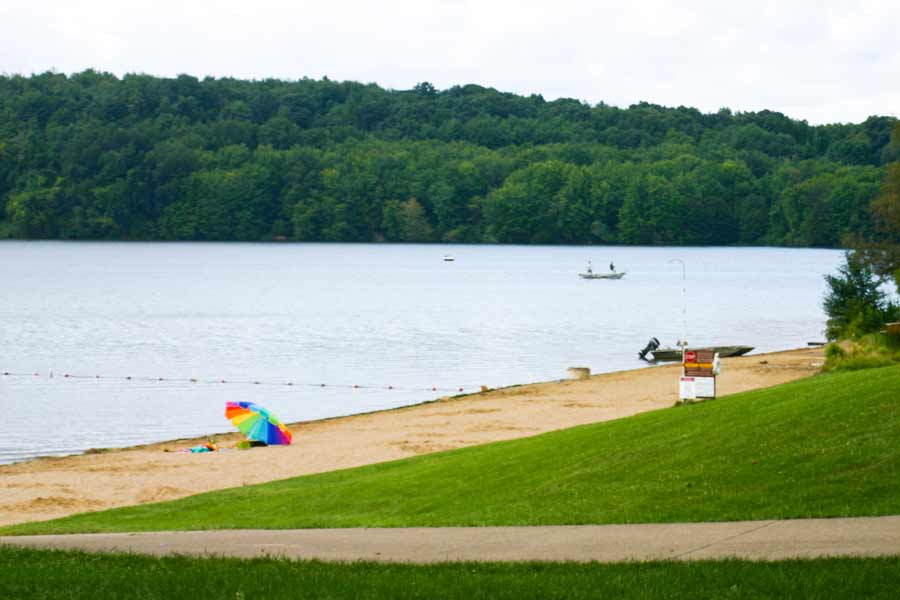 beach at Moraine State Park
