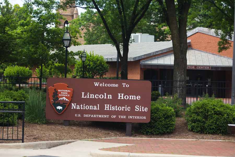 sign for Lincoln Home National Historic Site