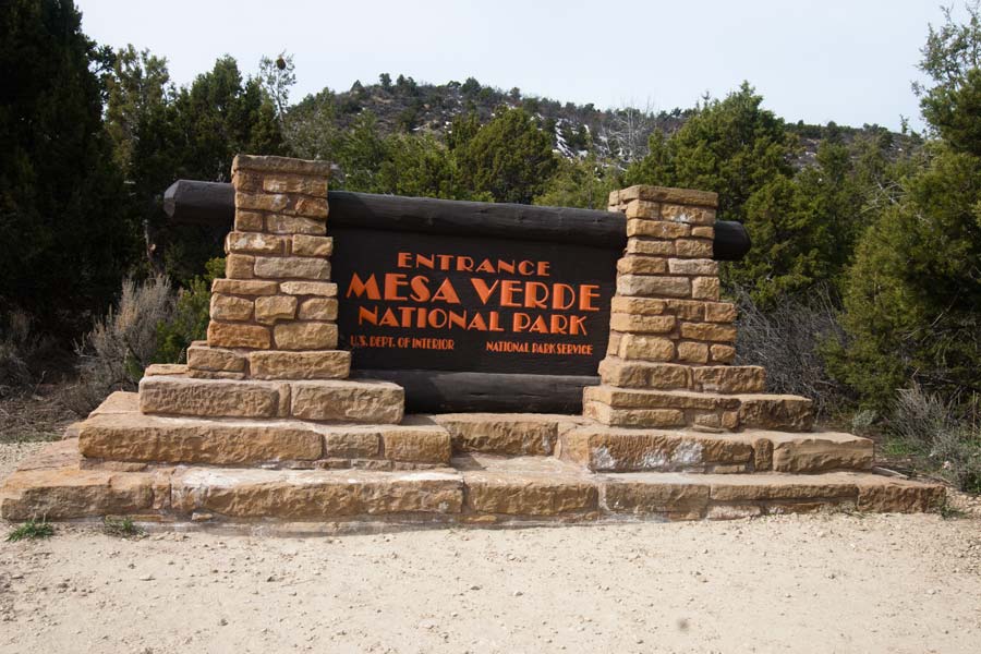 sign for Mesa Verde National Park