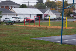 monkey bars and pull up bars