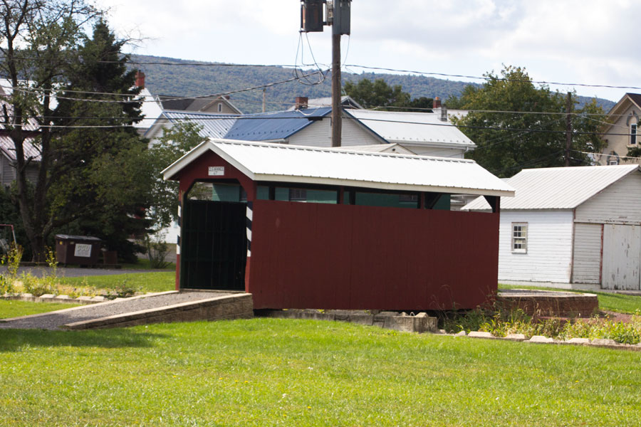 covered pedestrian bridge
