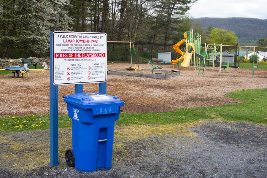 playground and recycling can