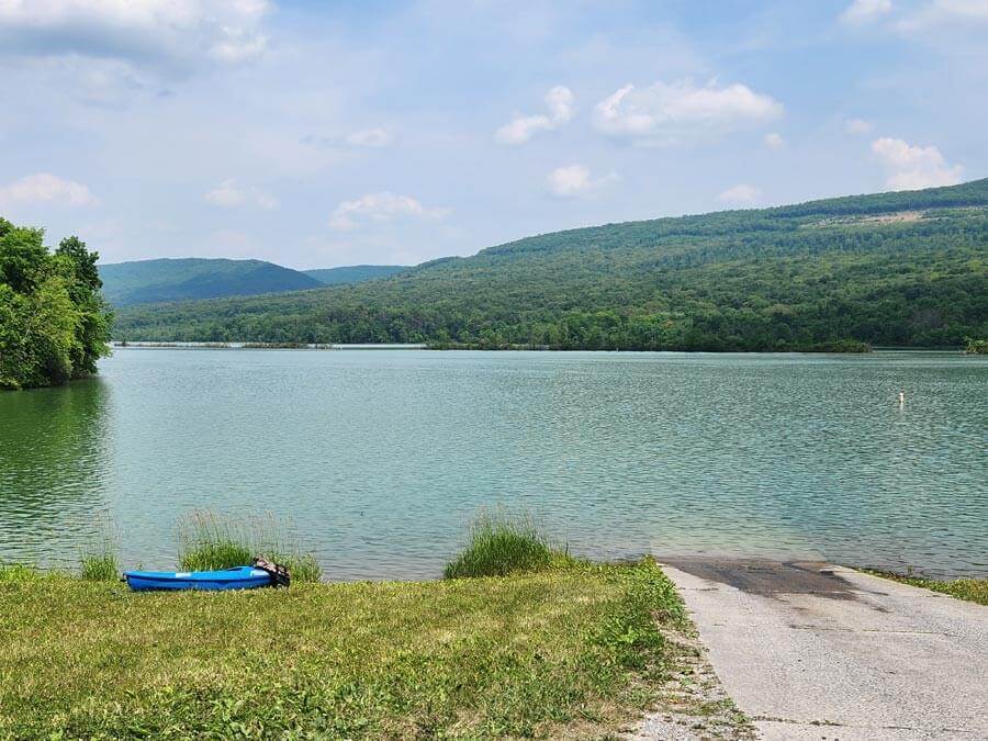 boat ramp and kayak