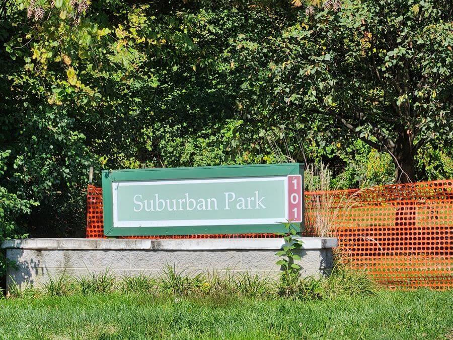 park sign