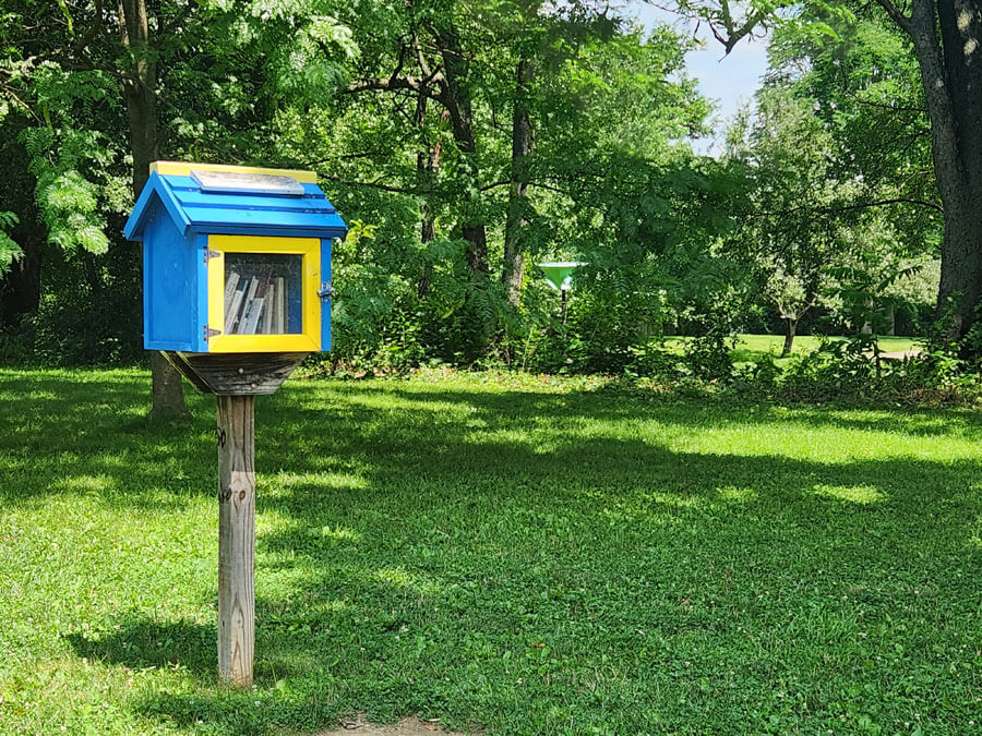 free little library.
