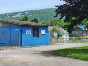 concession building.