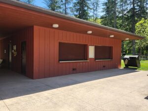 closed concession stand.